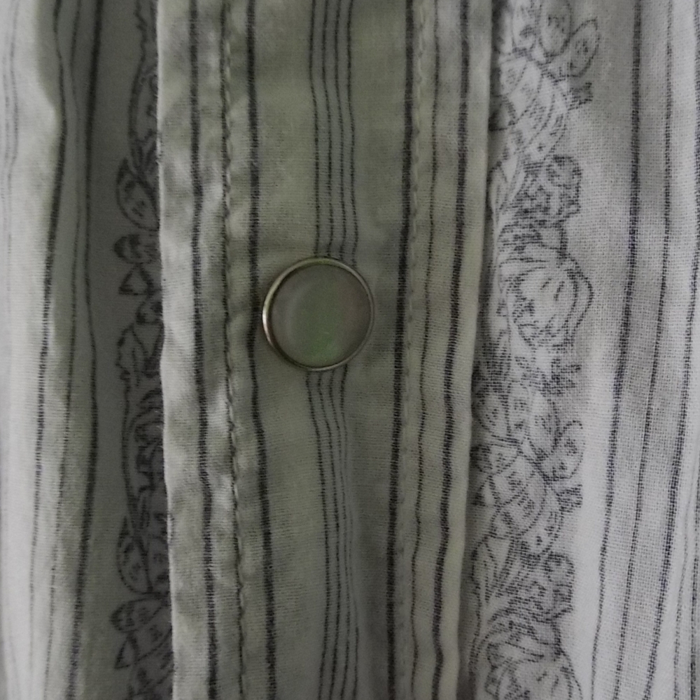 Blue Sol Men's Large Button down Shortsleeve Shirt - Picture 3 of 7